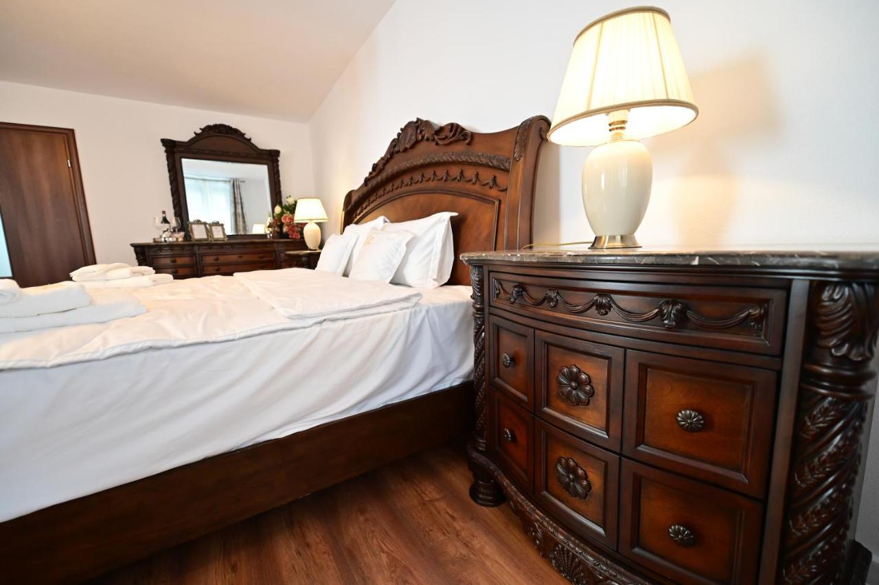 Apartments In The Heart Of Sibiu Exterior photo