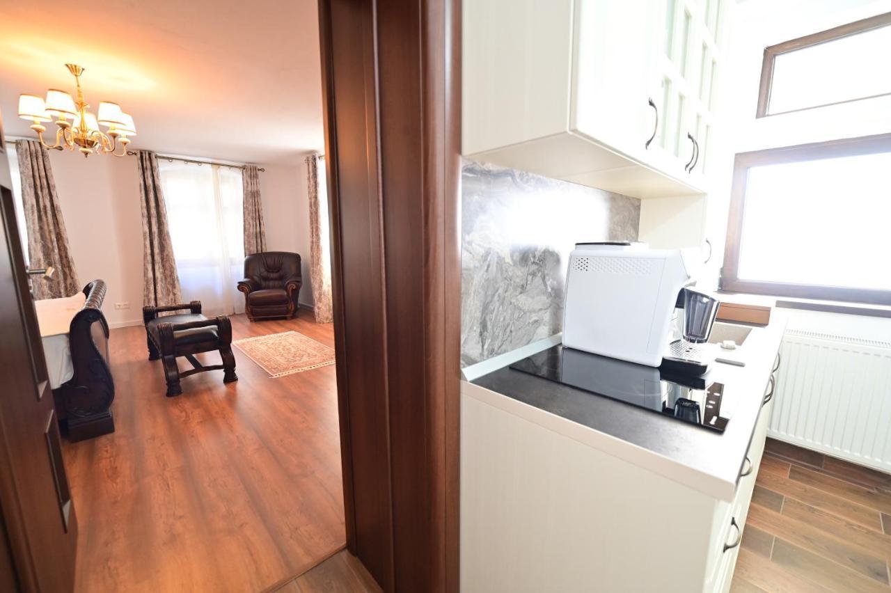 Apartments In The Heart Of Sibiu Exterior photo