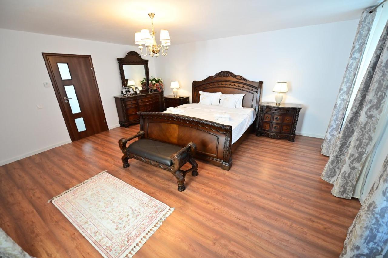 Apartments In The Heart Of Sibiu Exterior photo