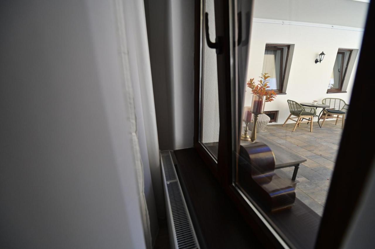 Apartments In The Heart Of Sibiu Exterior photo