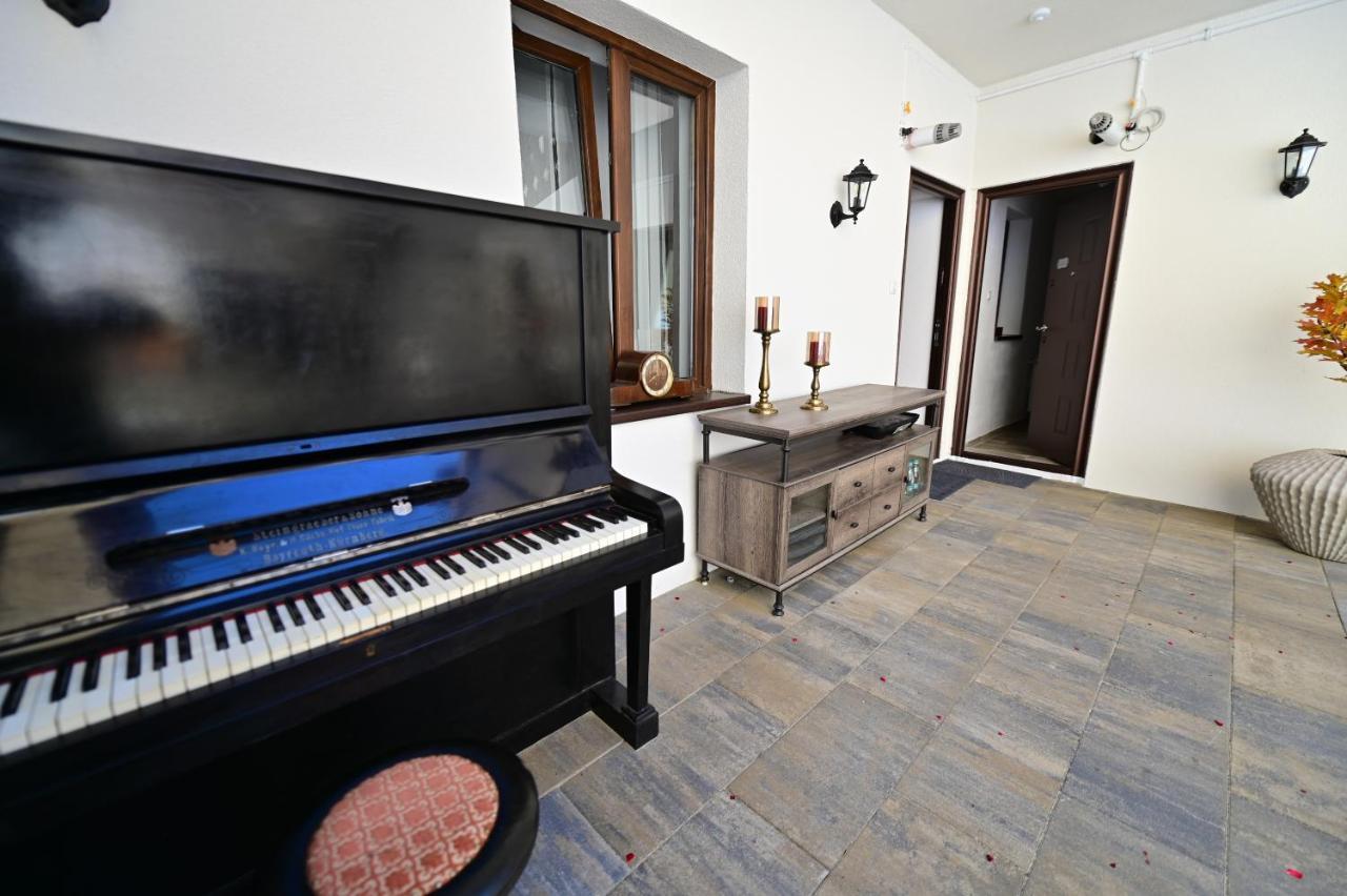 Apartments In The Heart Of Sibiu Exterior photo