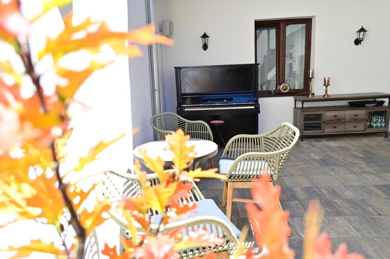 Apartments In The Heart Of Sibiu Exterior photo